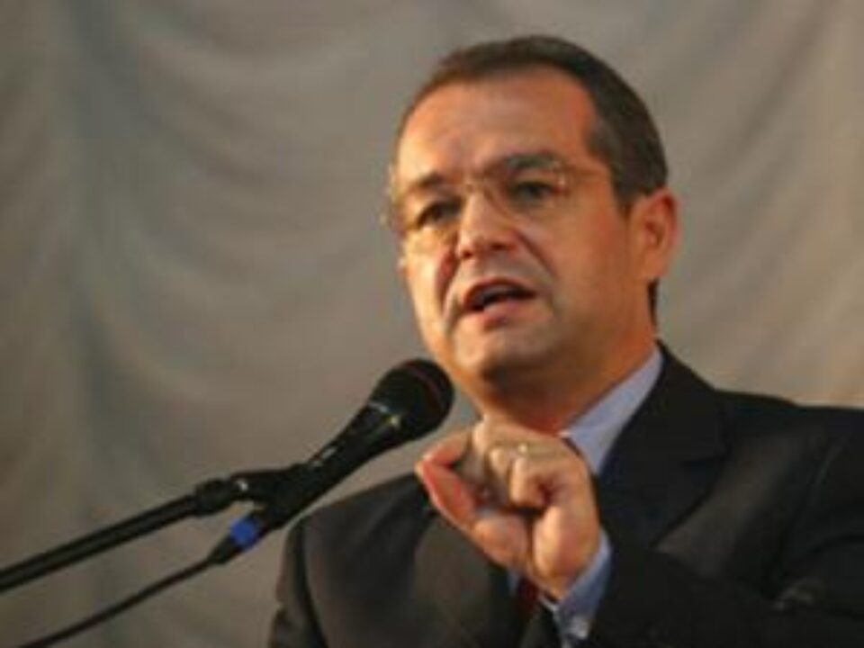 Emil Boc: „Lăsați justiția să își facă datoria și ei să decidă dacă sunt vinovați”. Foto: MEDIAFAX