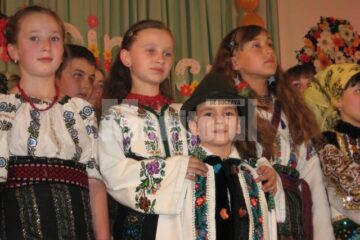 Valentin Bertea, cel mai tânăr concurent din festival