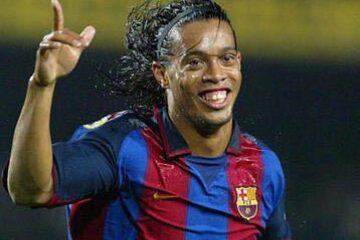 Ronaldinho visează să ajungă la Beijing, dar clubul nu-i permite