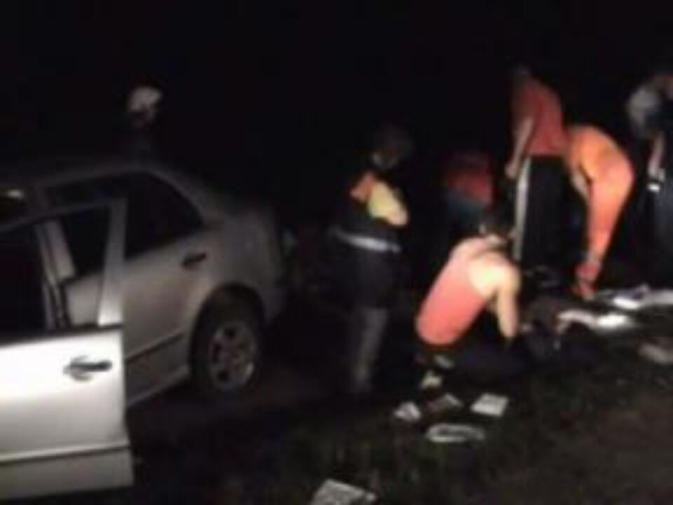 Grav: Două familii din Ostra, la spital după un accident rutier Grav: Două familii din Ostra, la spital după un accident rutier