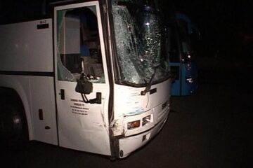 Probleme: Autocar cu 30 de copii din Polonia, implicat într-un accident la Bunești