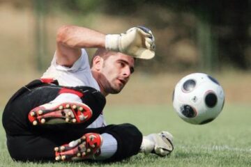 Coman s-a săturat să aștepte clarificarea viitorului său la Rapid