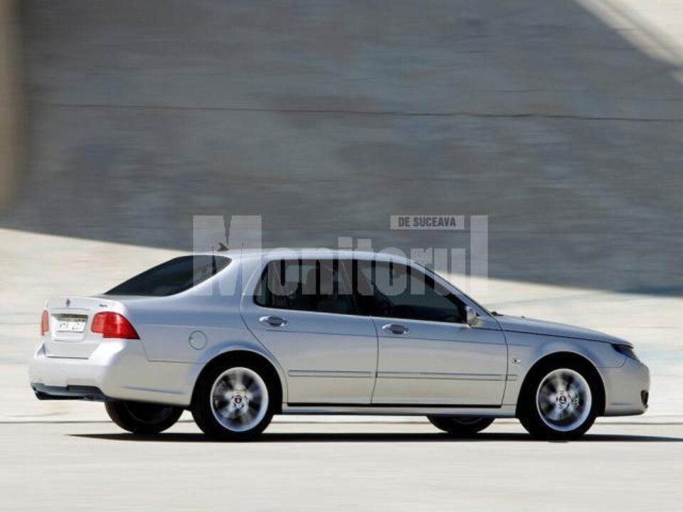 Saab pregătește noul 9-5 pentru toamna pariziană
