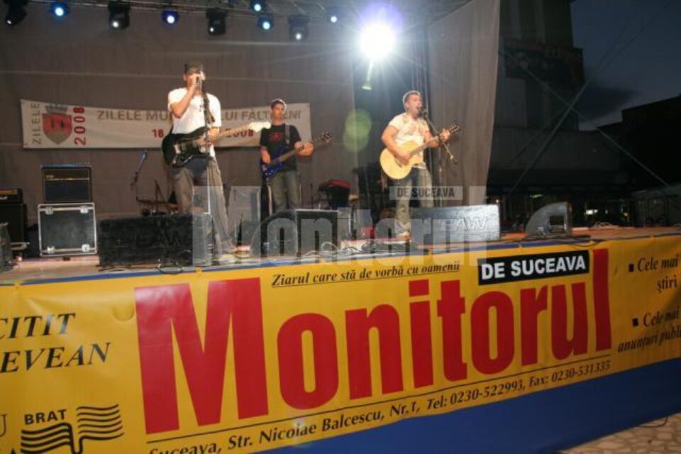 „Fără Zahăr” a încântat fălticenenii „Fără Zahăr” a încântat fălticenenii