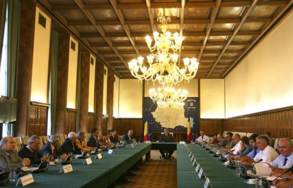 La întâlnirea de săptămâna trecută, Tăriceanu le-a propus sindicaliștilor un salariu minim de 540 de lei Foto: CAPP