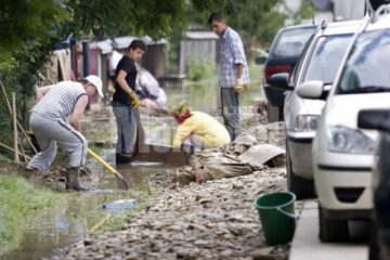 Sprijin: Ajutoare din întreaga țară pentru sinistrații suceveni