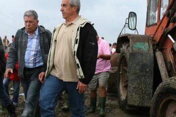 Tăriceanu: "Am exemple de personalități locale care se agită mult, dar nu fac nimic, creează panică și se ocupă de presă”. Foto: CAPP