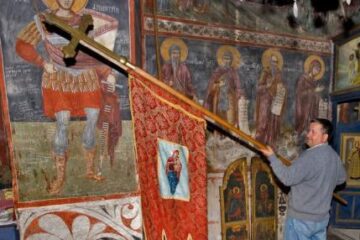 Există deosebire între minunile lui Dumnezeu și cele ale sfinților. Foto: Danita DELIMONT