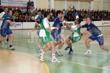Handbal: Studenții au bifat încă un meci cu Știința Bacău