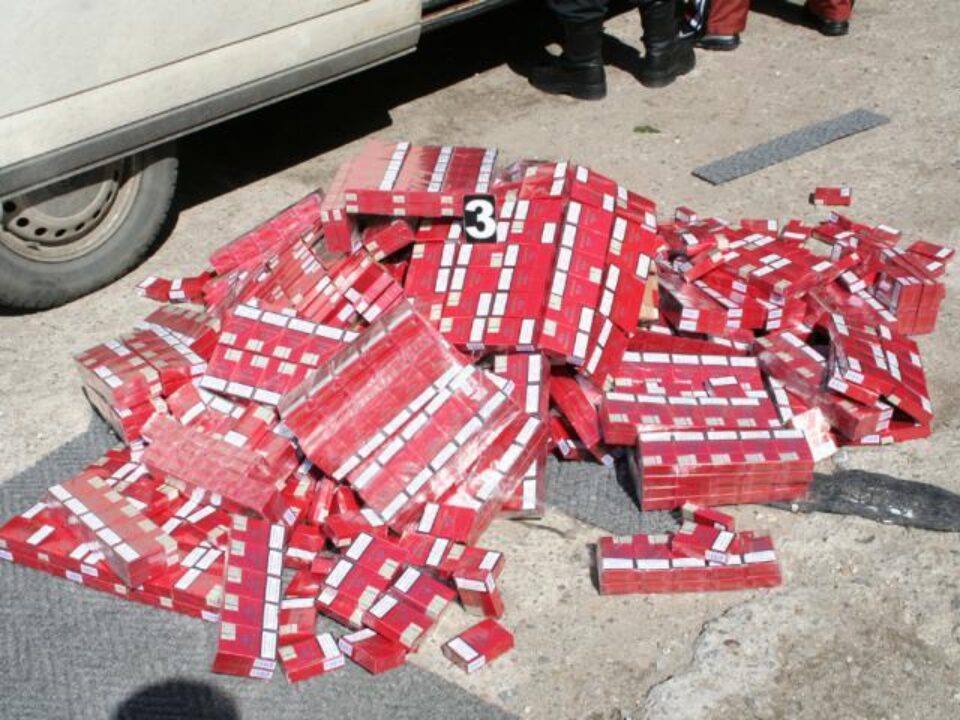 Traficul ilegal cu țigări a luat amploare în ultimii ani la frontierele României. Foto: Poliția de Frontieră