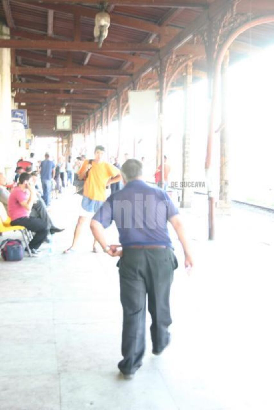 Bărbatul le-a spus polițiștilor că a început să bea când și-a dat seama că a pierdut documentele Bărbatul le-a spus polițiștilor că a început să bea când și-a dat seama că a pierdut documentele