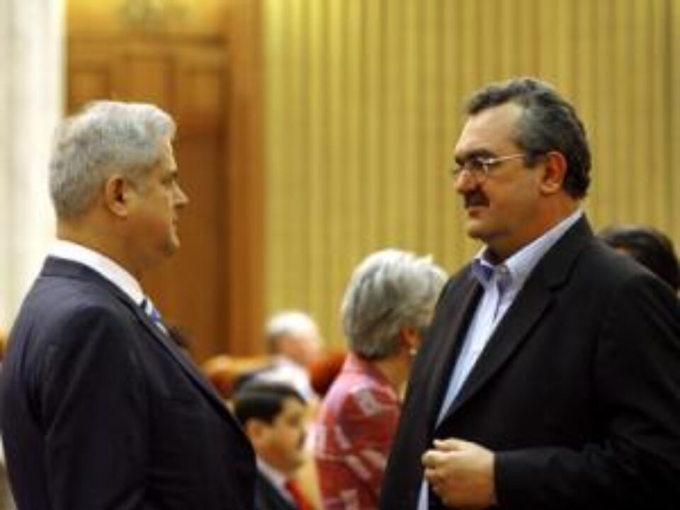 Mitrea și Năstase, sfătuiți de Geoană să se mai gândească. Foto: MEDIAFAX