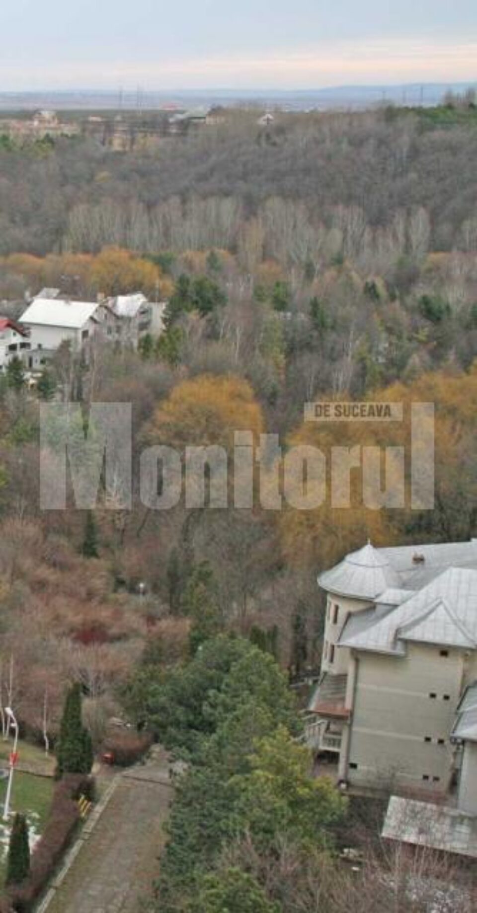 „Plămânul verde” al orașului, parcul Șipote, este lăsat de izbeliște „Plămânul verde” al orașului, parcul Șipote, este lăsat de izbeliște