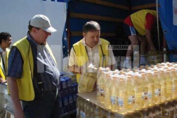 Lions Club Suceava: Alimente și bunuri în valoare de zece mii de dolari, pentru sinistrații din Todirești
