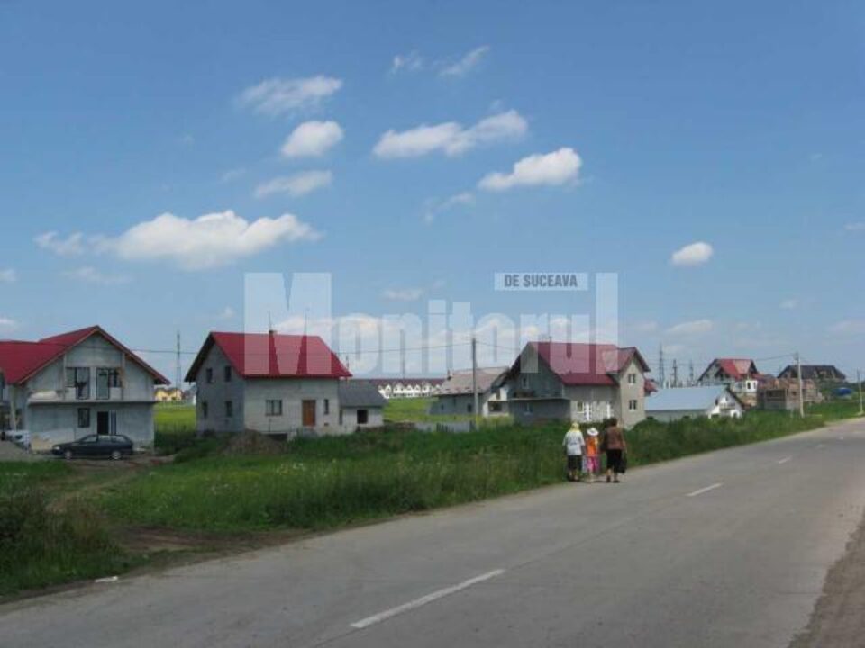Casele se ridică în ritm alert în zonele limitrofe reședinței de județ Casele se ridică în ritm alert în zonele limitrofe reședinței de județ