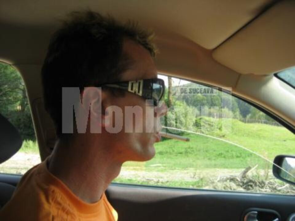 După ce-au conversat mai multe zile la rând pe internet, profesoara Ildiko B. și botoșăneanul Adrian Marius Ignătescu și-au dat întâlnire la Baia Mare