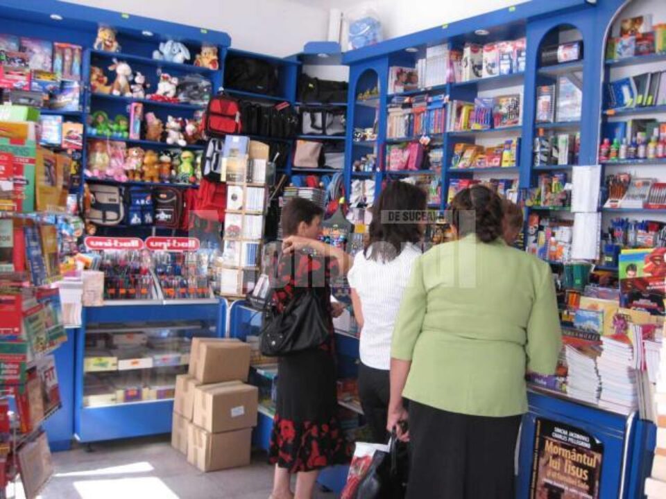 Pentru a-și trimite copilul la școală, un părinte trebuie să scoată din buzunar cel puțin 400 de lei Pentru a-și trimite copilul la școală, un părinte trebuie să scoată din buzunar cel puțin 400 de lei