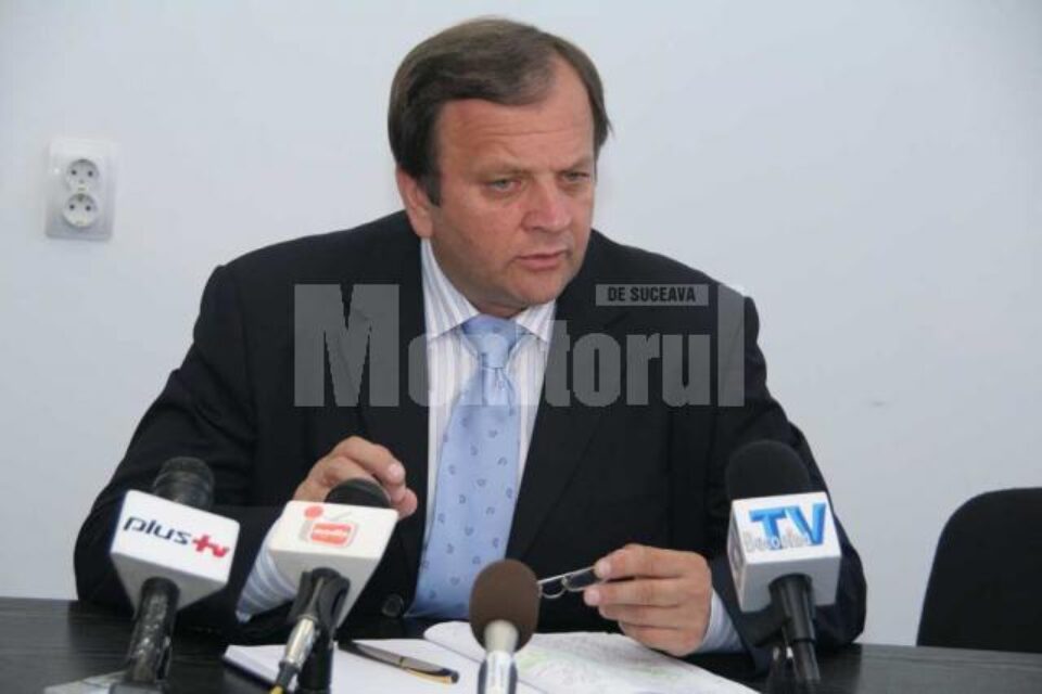 Flutur: O să informez populația cum s-au înfruptat PSD-iștii din banul public și din patrimoniul CJ