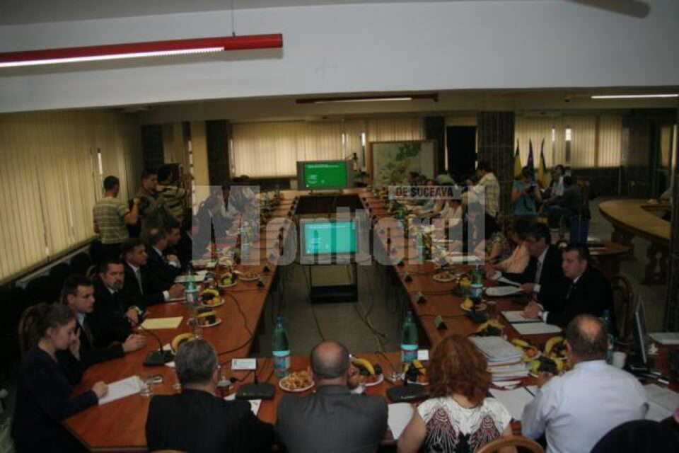 Mai multe proiecte controversate au trecut prin mașina de vot a Consiliului Local fără probleme Mai multe proiecte controversate au trecut prin mașina de vot a Consiliului Local fără probleme