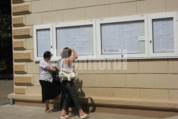 Nici o medie de 10 la a doua sesiune a bacalaureatului