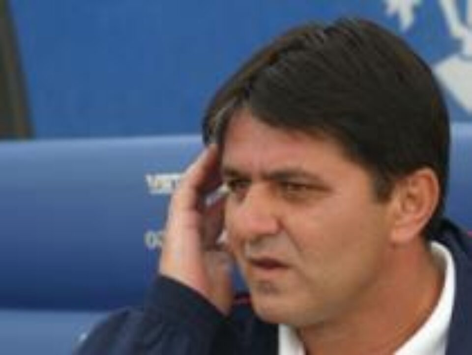 Marius Lăcătuș: „Ovidiu Petre este accidentat”