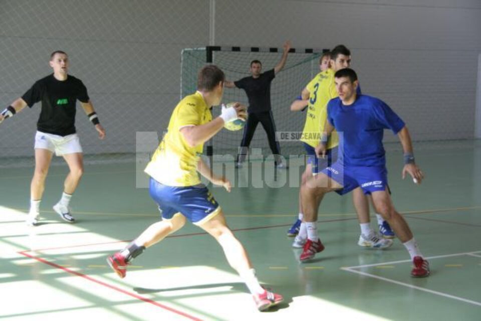 Handbal: Universitatea a încheiat seria meciurilor de pregătire