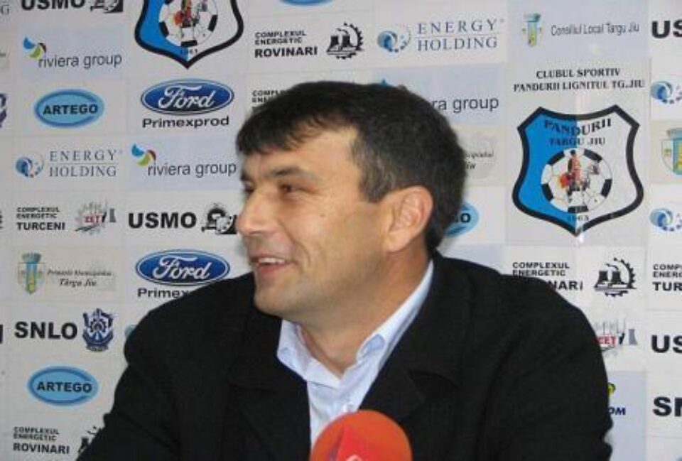 Eugen Neagoe: „Eu cred că Pițurcă a făcut lucruri bune la națională”. Foto: onlinesport