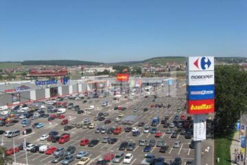 Parada modei pentru copii, la Shopping City Suceava