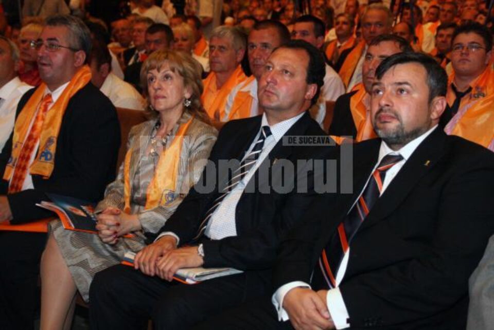 O parte din delegația suceveană care a fost prezentă la Conferința Națională a PD-L