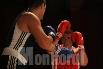 Boxerii selecționatelor Moldovei și Transilvaniei s-au înfruntat la Suceava