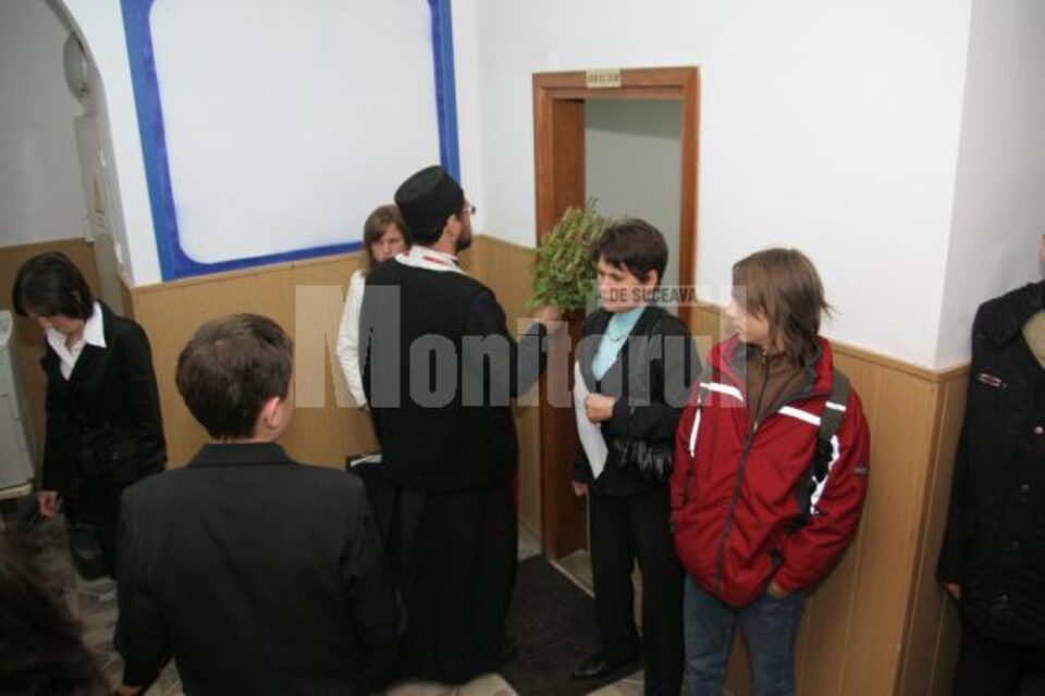 Sfințirea claselor cu agheasmă