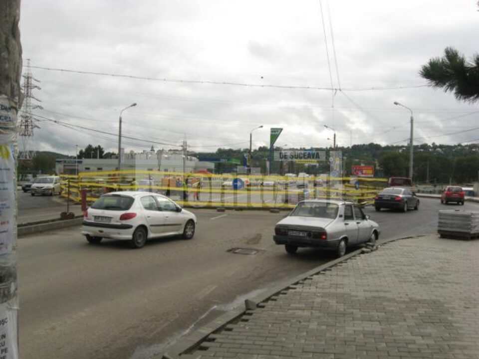 Soferii suceveni au putut testa modul în care se va circula de acum înainte prin zona Bazarului