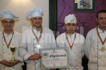 Cristian Florin Asandului, Iulian Botoșan, Cristian Prelipcean și Andrei Bordei, echipa de bucătari de la restaurantul Taco Loco