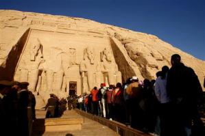 Mai mulți turiști, între care și o româncă, au fost răpiți în Egipt. Foto: REUTERS