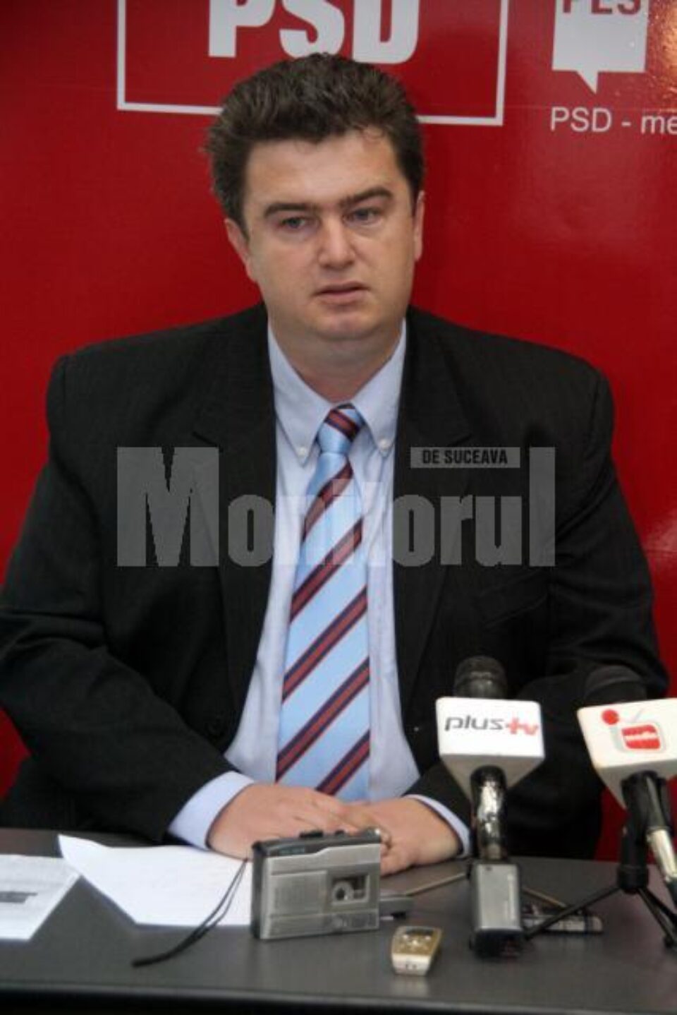 Cătălin Nechifor: „Îi transmit domnului Flutur să-și repoziționeze deschiderea către zona Fălticeni” Cătălin Nechifor: „Îi transmit domnului Flutur să-și repoziționeze deschiderea către zona Fălticeni”