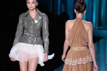 Creație din noua colecție Dior care a făcut senzație la prezentare. Foto: AFP/MEDIAFAX