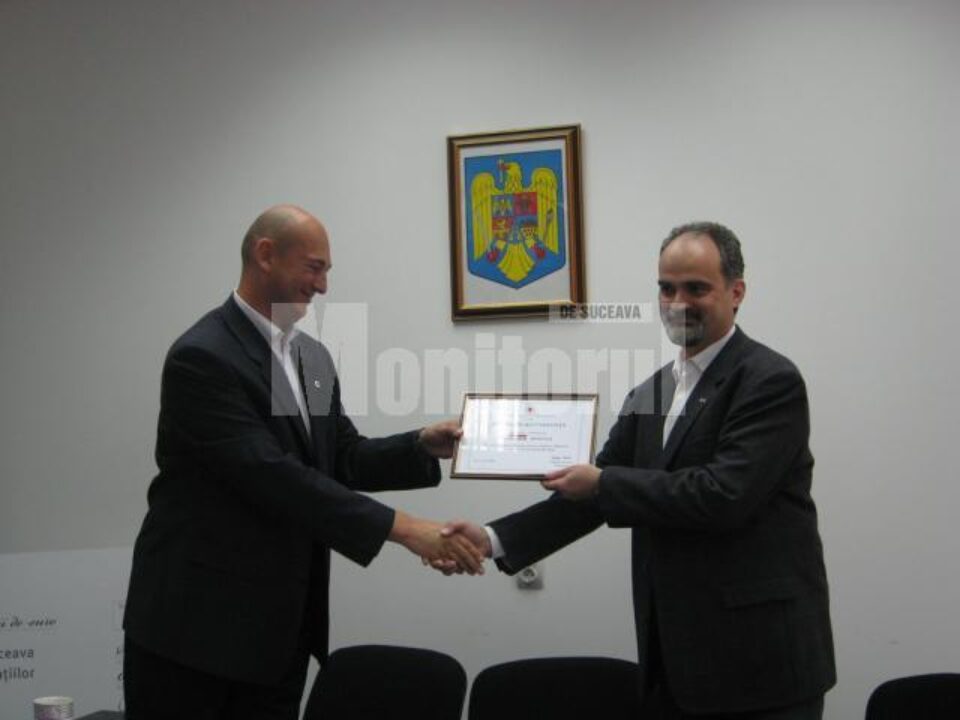 Sprijin: Egger donează Crucii Roșii 20.000 de euro pentru sinistrați