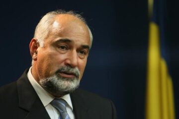 Varujan Vosganian: "O astfel de măsură ar avea ca efect creșterea fără precedent a inflației”. Foto: CAPP