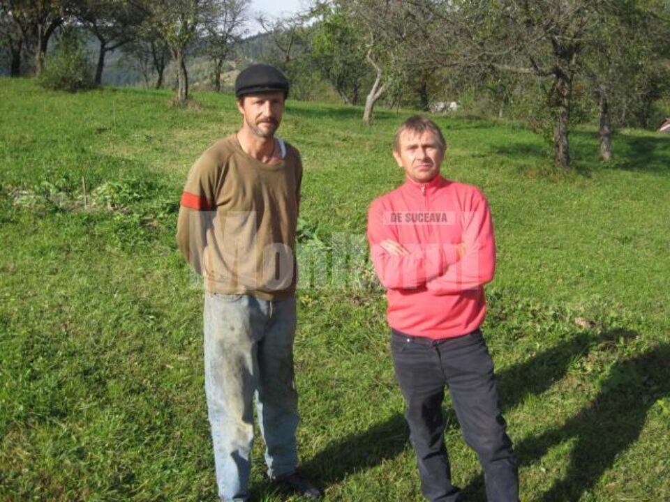 2. Ovidiu Percatiuc si Ovidiu Dumitrescu, doi dintre muncitorii înșelați