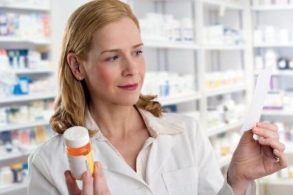 Medicamentele compensate și gratuite se eliberează, din această lună, fără restricții. Foto: CORBIS Medicamentele compensate și gratuite se eliberează, din această lună, fără restricții. Foto: CORBIS