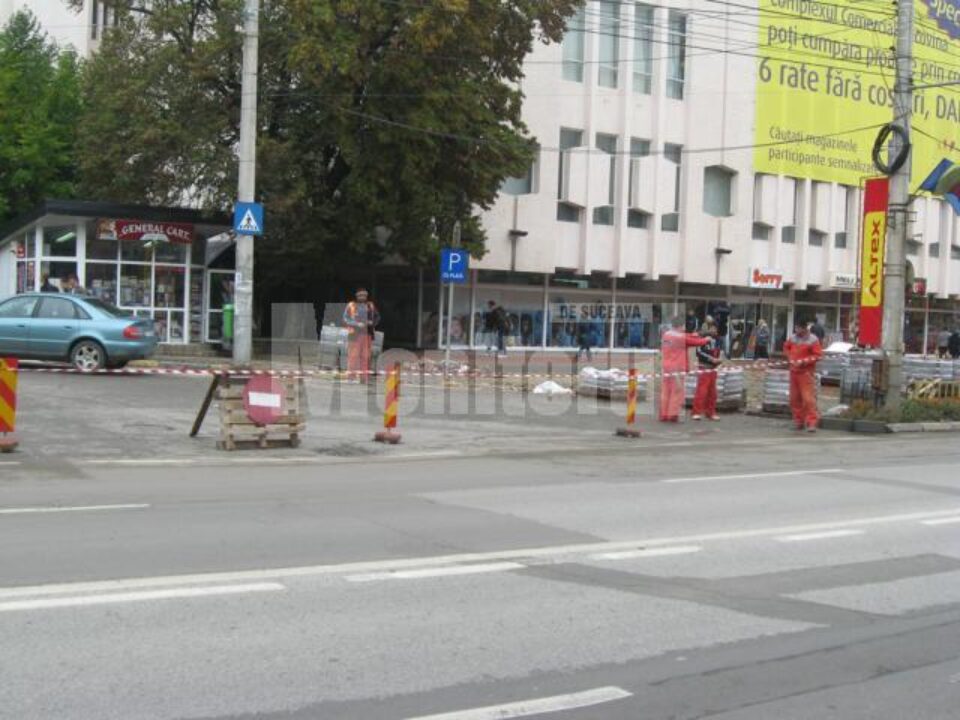 Accesul pe strada Aleea Trandafirilor dinspre strada Ștefan cel Mare, blocat