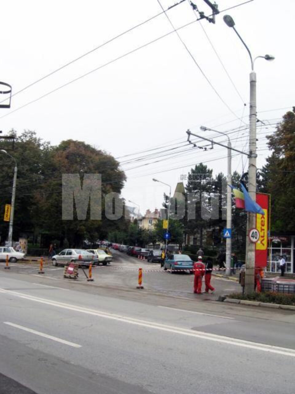 Accesul pe strada Aleea Trandafirilor dinspre strada Ștefan cel Mare, blocat