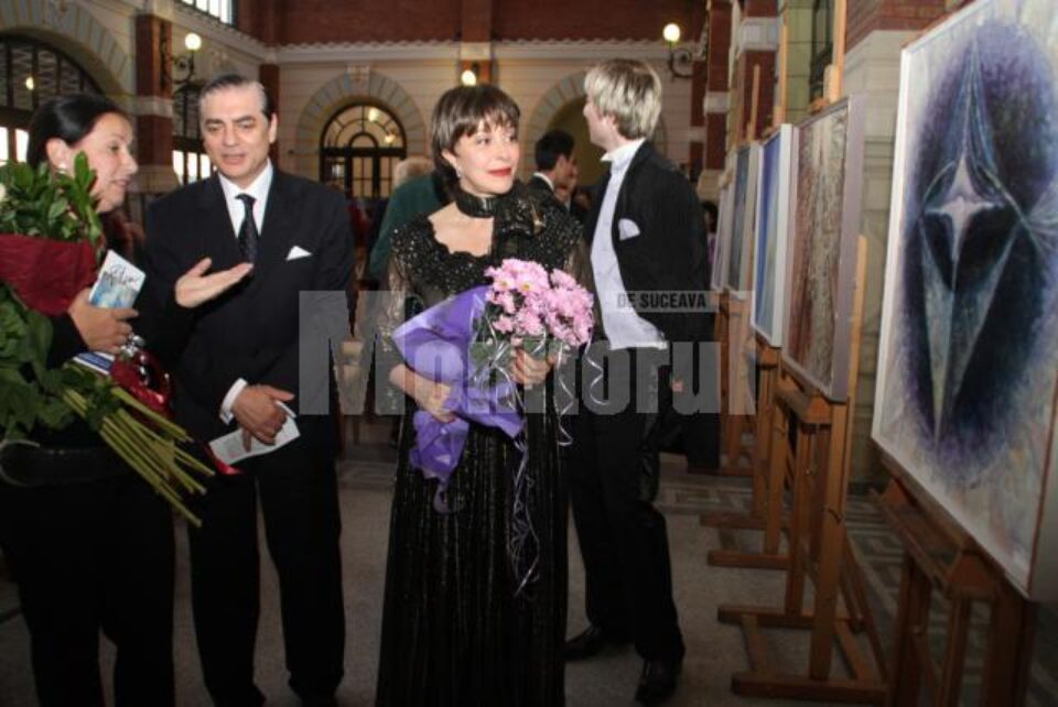 Prințul Paul a achiziționat lucrarea intitulată „Triptic”, realizată de artista Pușa Pîslaru, pentru a i-o dărui soției