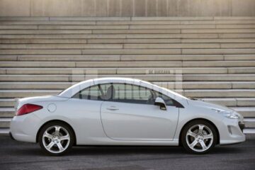 Peugeot 308 CC 2009