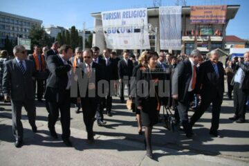 Proiecte: PD-L și-a prezentat programul pentru agricultură din fața unei piețe