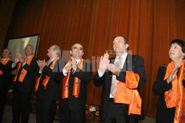 Proiecte: PD-L și-a prezentat programul pentru agricultură din fața unei piețe