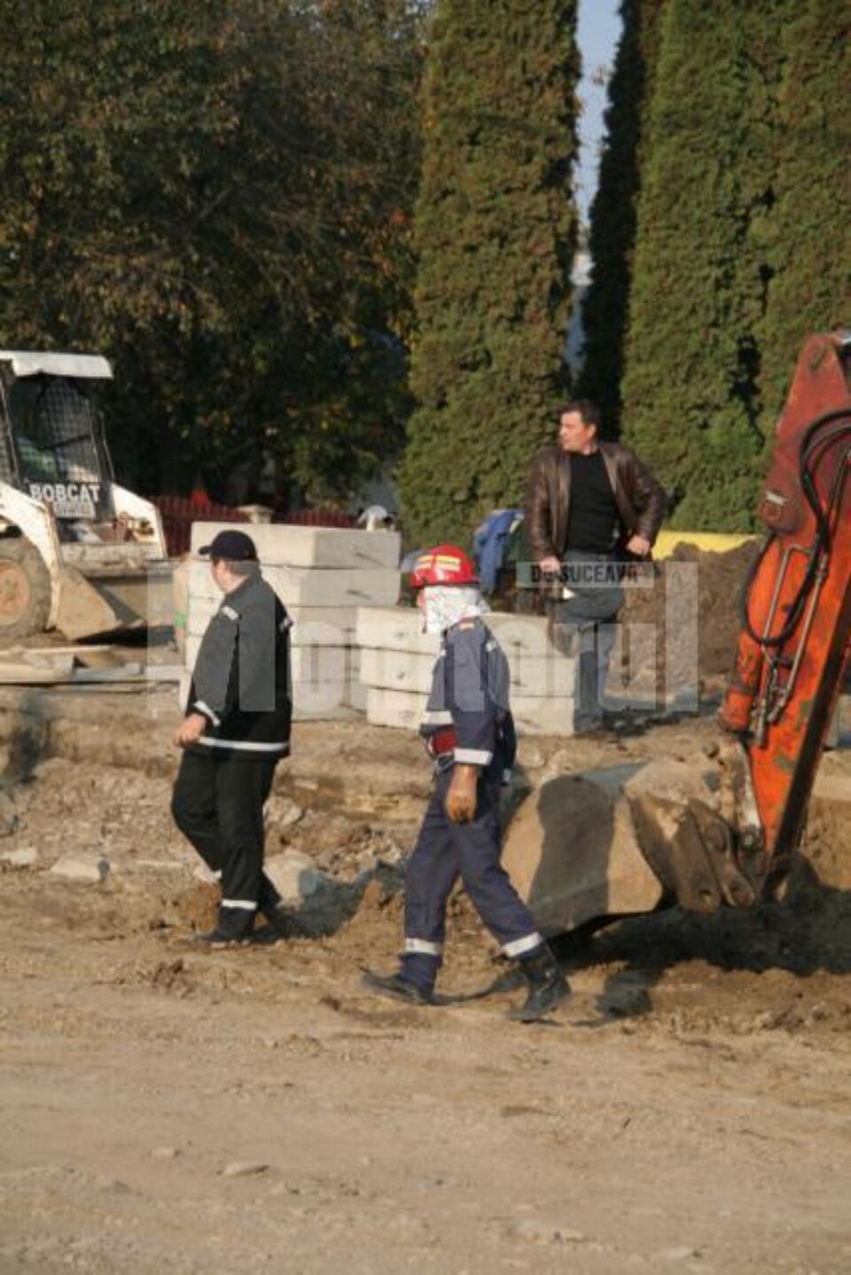 Iar probleme: Conductă de gaz din zona „pasarelei” Șcheia, fisurată de un excavator Iar probleme: Conductă de gaz din zona „pasarelei” Șcheia, fisurată de un excavator