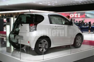 Toyota iQ 2009