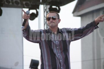 Împreună mereu: Trupa care a întrecut Irisul și Compactul în topuri și-a lansat primul album