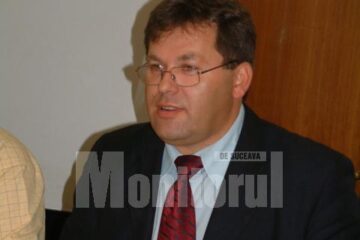 Corneliu Popovici: „Aici nu poate să ajungă salvarea, mașinile de pompieri, operatorii de transport refuză să mai facă traseul Ulma”